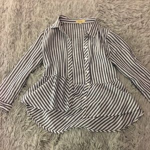 Junior Size Small Button Up Cute Shirt